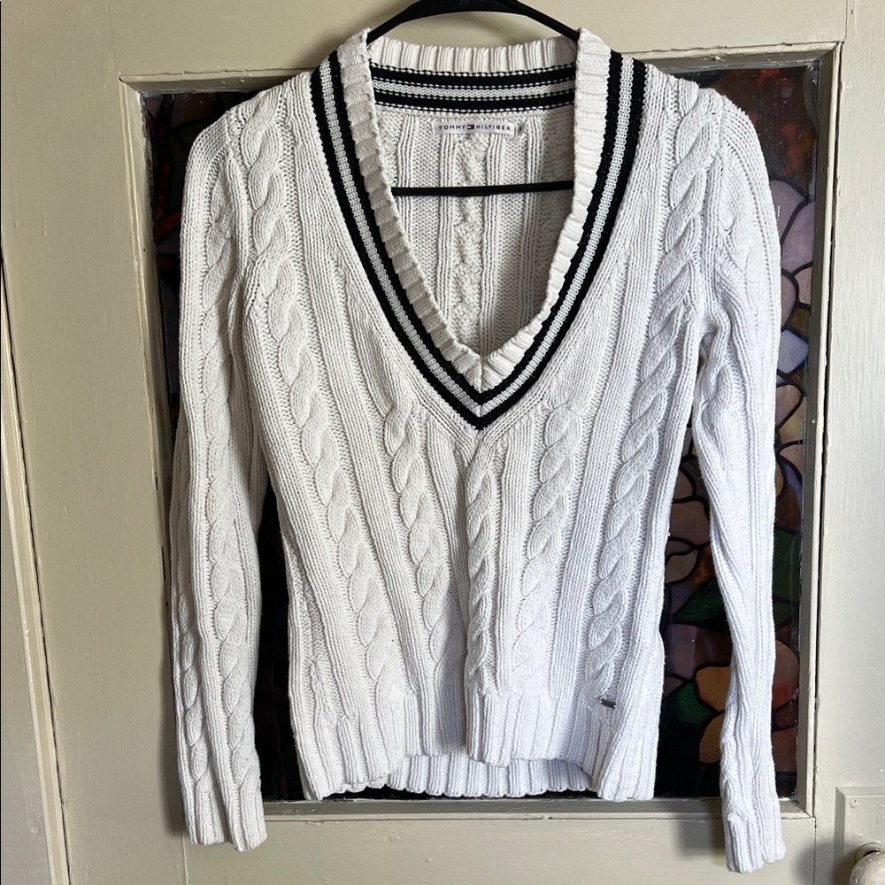Tommy Hilfiger White Cable Knit V-Neck Sweater